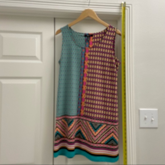 Style & Co. sleeveless multi color tunic/top - Picture 1 of 4